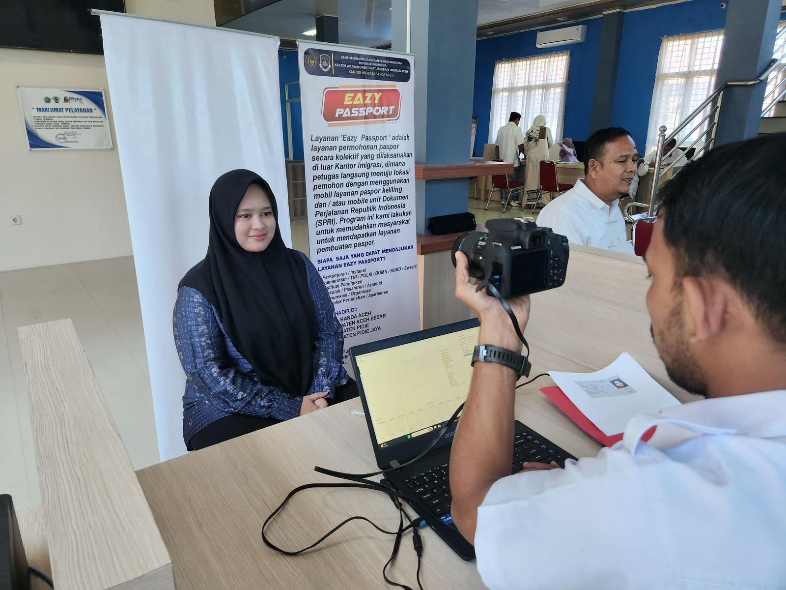 Imigrasi Banda Aceh Gelar Layanan Eazy Paspor di MPP Pidie Imigrasi Banda Aceh Gelar Layanan Eazy Paspor di MPP Pidie