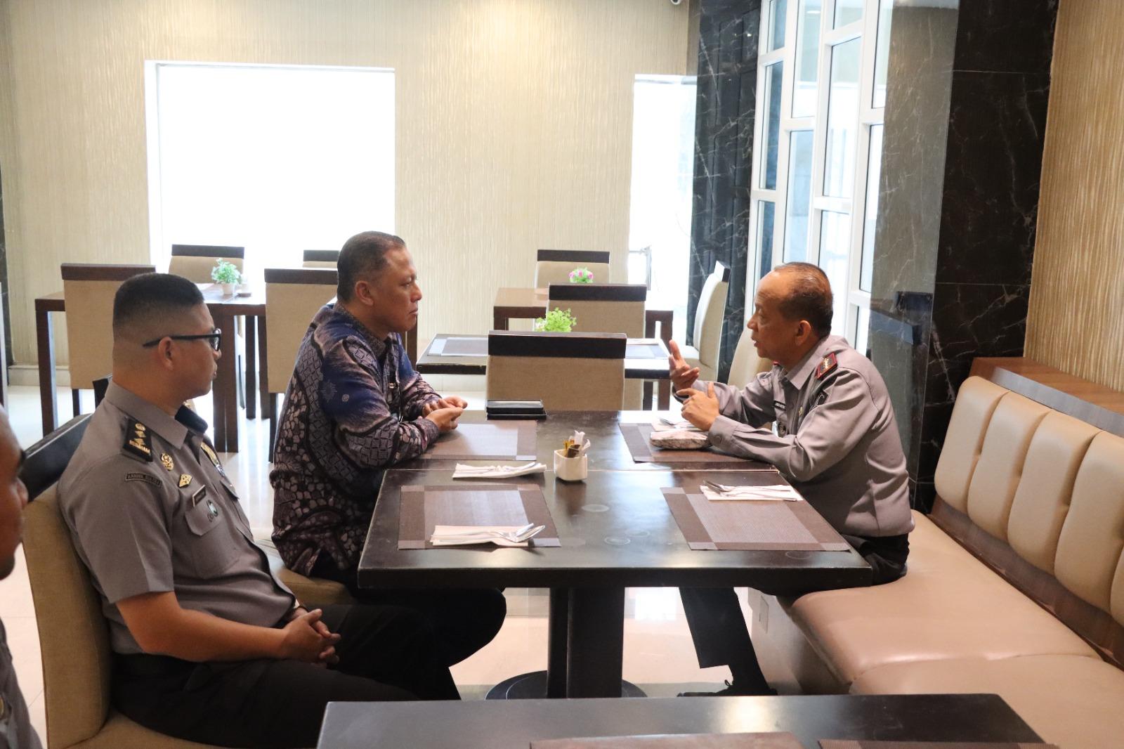 meeting1